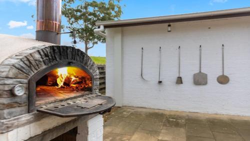 Pokolbin House | 'Vineyard Escape Farm Stay'