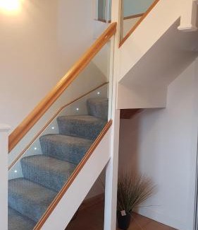 Saundersfoot House | Relax at Vineyard Vale Cottage with Private Pool & Breakfast