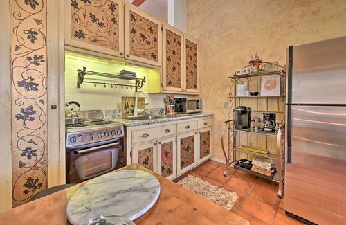 Cornville Cottage | Unforgettable Cornville Getaway with Scenic Vineyard Views
