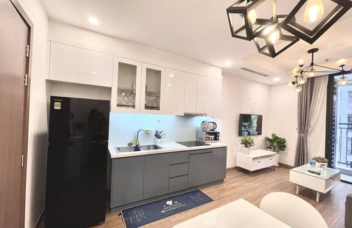 Tu Liem Apartment | Experience Vinhomes Green Bay - Luna's House: 4-Star Comfort