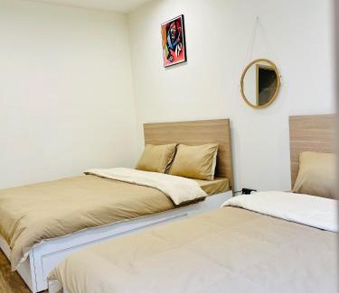 Van Giang Villa | Pet-Friendly Vinhomes Ocean Park: Family Retreat Awaits!
