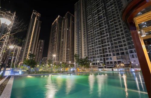 Tu Liem Apartment | Vinhomes Smart City by Emily in Town
