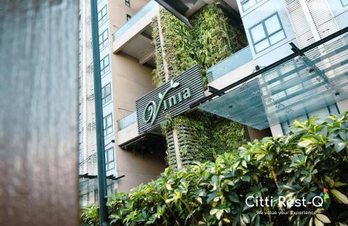 Phil-Am Apartment | Vinia QC Studio Across Trinoma with Free Fast Wi-Fi
