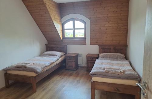 Brumovice Apartment | Vinný sklep U strýca Drkala