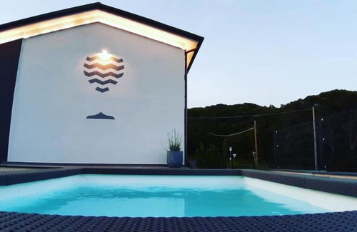 Fosdinovo Bed & Breakfast | Vinomare Guesthouse: Rated 9.7/10 with Oceanfront Views