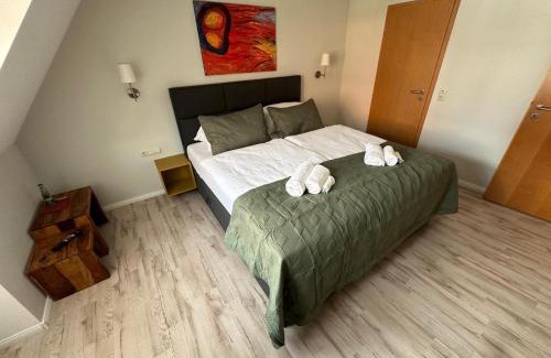 Prichsenstadt Hotel | Discover Vinopresso GmbH - Café Römer with Family-Friendly Eats