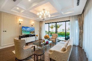 Loc Ha Villa | Relax at Meliá Vinpearl Cua Sot Beach Resort - 5-Star Retreat