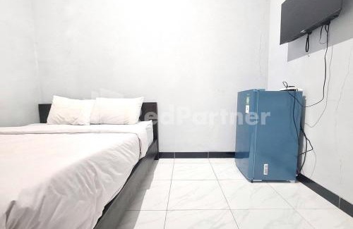 Kebasen Hotel | Budget-Friendly Vins Homestay Kroya Mitra for Families