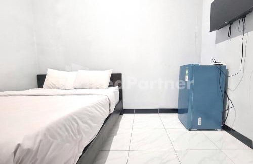 Kebasen Hotel | Budget-Friendly Vins Homestay Kroya Mitra for Families