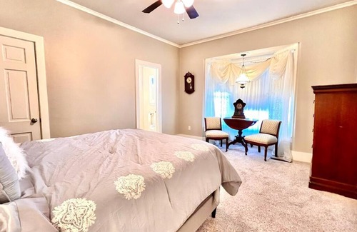 El Reno House | Discover Vintage 66: Hoff House of El Reno for Families