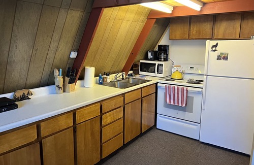 Peshastin Cabin | Inviting Vintage A-frame Cabin with River and Scenic Views