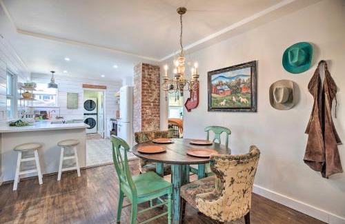 Bishop House | Delightful Vintage Bishop House in Downtown with Porch Swing