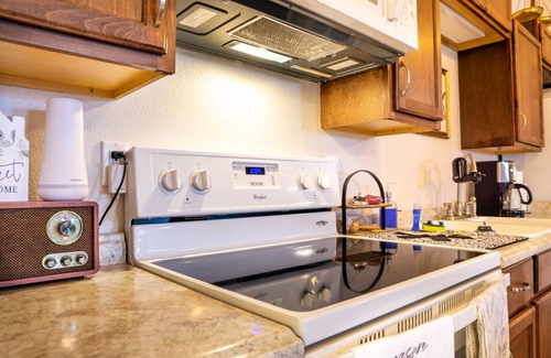 Enterprise Cottage | Charming Vintage Cottage with Ocean Views & Pet-Friendly Amenities