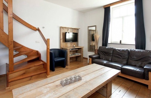 Bemelen House | Vintage Farmhouse in Bemelen with Forest near