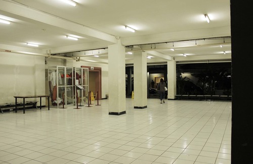 Gading Apartment | Cozy Vintage Good Studio with Free Breakfast & Wifi
