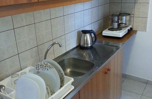 Vori House | Quaint Vintage House in Vori: Family-Friendly Rooms