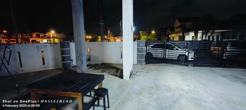 Hutan Kampung House | Vintage Houze: Pool, Wi-Fi & Netflix with 9.4/10 Rating