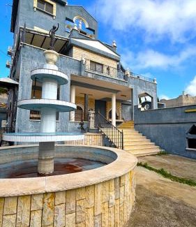 Daliyat al-Karmel House | Cozy Villa in Charming Village - Child Friendly Retreat