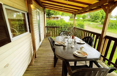 Saint-Bonnet-le-Chateau House | Experience Vintage Mobilhome Cottage at Camping de la Belle Etoile