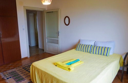 Adalar Apartment | Vintage Retreat in the Heart of Heybeliada
