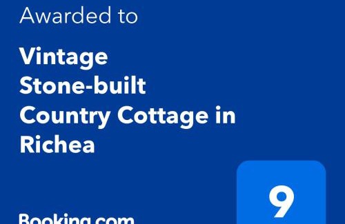 Zarakas Ski Chalet | Cozy Vintage Country Cottage in Richea - Pet & Child Friendly