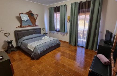 Belpasso Apartment | Cozy VintageCo. Apartments with Hot Tub & 9.2/10 Rating