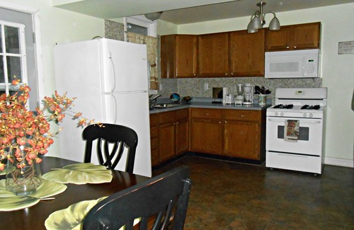 South Haven House | Vinzos Properties: Family-Friendly Retreat with Spa & Hot Tub