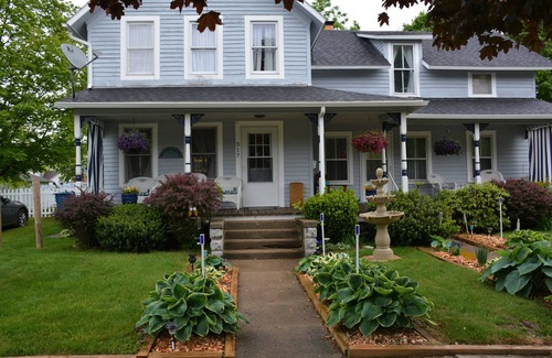 South Haven House | Vinzos Properties: Family-Friendly Retreat with Spa & Hot Tub