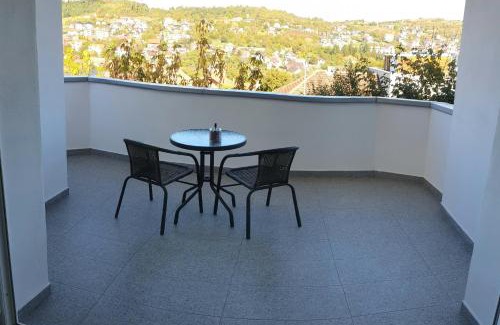 Zalau Apartment | Vio Apartment: Rated 9.8, Perfect for Families and Pets
