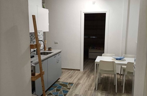 Parma City Centre Apartment | Pet-Friendly Violet Apartment in the Heart of Parma