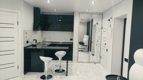 Krivoy Rog Apartment | Discover VIP Apartments in the Heart of the City!