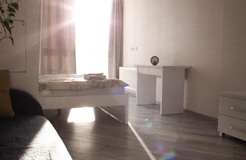 Yavory Apartment | Elegant Apartment Near Naукова with Waterpark Access