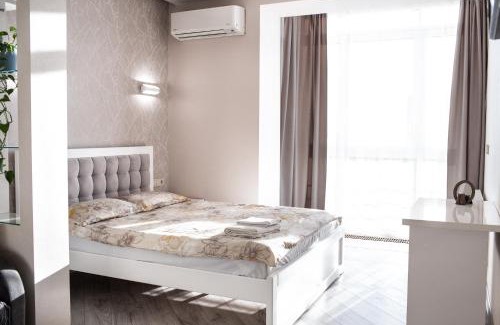 Yavory Apartment | Elegant Apartment Near Naукова with Waterpark Access