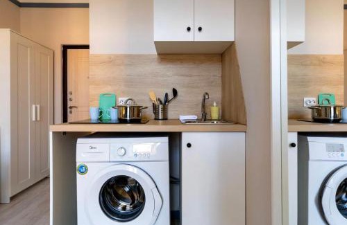Vera Apartment | Pet-Friendly VIP Apart 671 with Kitchen & Breakfast Included