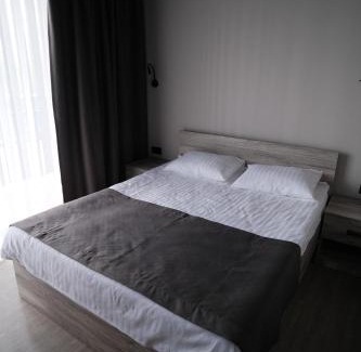 Uzhhorod Hotel | Pet-Friendly Stay at Vip Avtim Hotel for Your Next Getaway