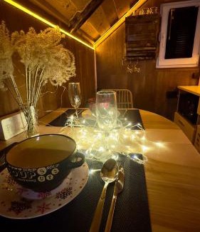 Rakhiv House | Top-Rated Stay at VIP-Domyk with Hot Tub & Breakfast