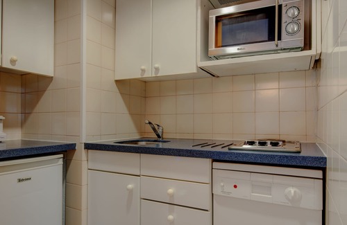 Baixa Apartment | Experience Comfort at VIP Executive Eden Aparthotel