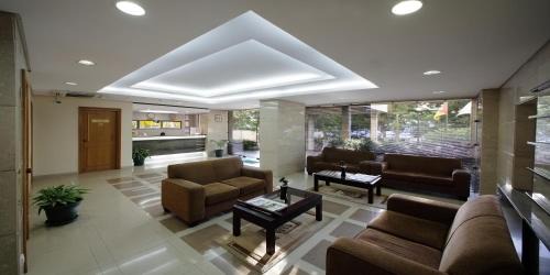 Sommerschield Apartment | Comfortable Vip Executive Suites in Maputo with Breakfast