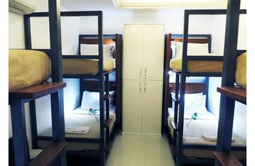 Pio del Pilar Hotel | VIP Hostel, Near PNR Pasay Evangelista, Makati Manila
