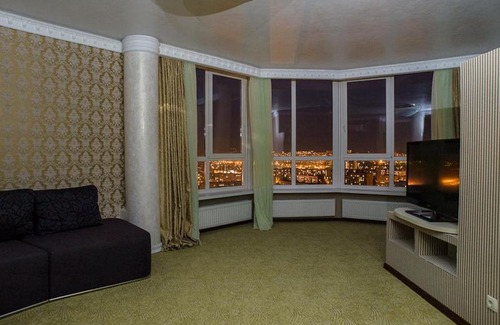 Kharkiv Apartment | Budget-Friendly Stay at Vip-Parus with Wheelchair Access