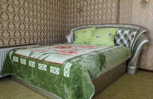 Kharkiv Apartment | Budget-Friendly Stay at Vip-Parus with Wheelchair Access