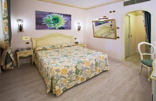 Lonato del Garda Hotel | Relaxing Oceanfront Stay at Vip's Motel & Spa, 4 Stars