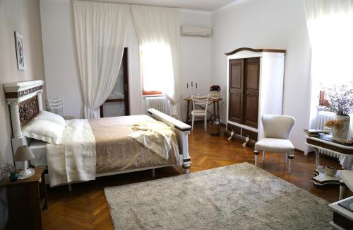 Squinzano Bed & Breakfast | Virò House: Pet-Friendly Retreat with Breakfast Included