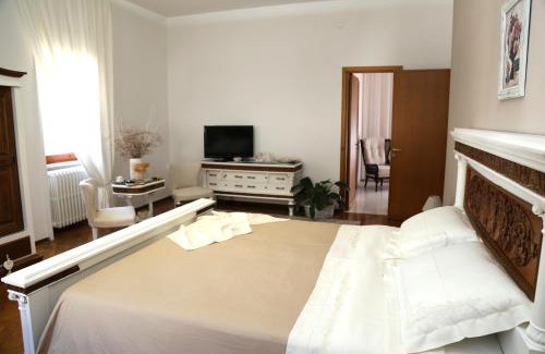 Squinzano Bed & Breakfast | Virò House: Pet-Friendly Retreat with Breakfast Included