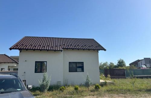 Mioveni House | Virajlux Verde Retreat