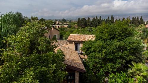 Giarre Apartment | Relaxing Virdamuri - Etna Country Resort with Ocean Views