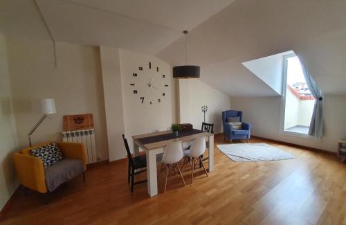 Haro Apartment | Exceptional Virgen de La Vega: Child-Friendly Retreat