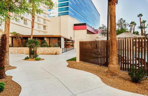 Las Vegas Resort | Experience Virgin Hotels Las Vegas: Pet-Friendly & Ocean View