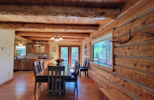 Virginia City Cabin | Experience Virginia City Mountain Splendor with Spa & Hot Tub