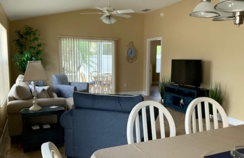 Virginia Trace Villa | Virginia Trace Villa - Steps from Sumter Landing, Family-Friendly